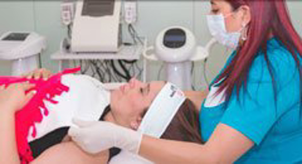 Franquicia Estetic Center 90-60-90 Franquicia Estetic Center 90-60-90