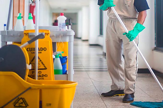 El sector de la limpieza crece en la franquicia colombiana